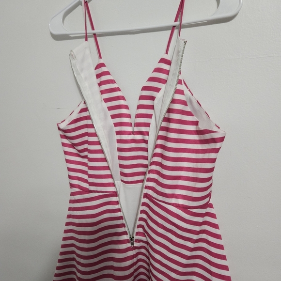 Tea & Cup pink stripped fit and flare spaghetti strap dress. Size Large. - Picture 3 of 7
